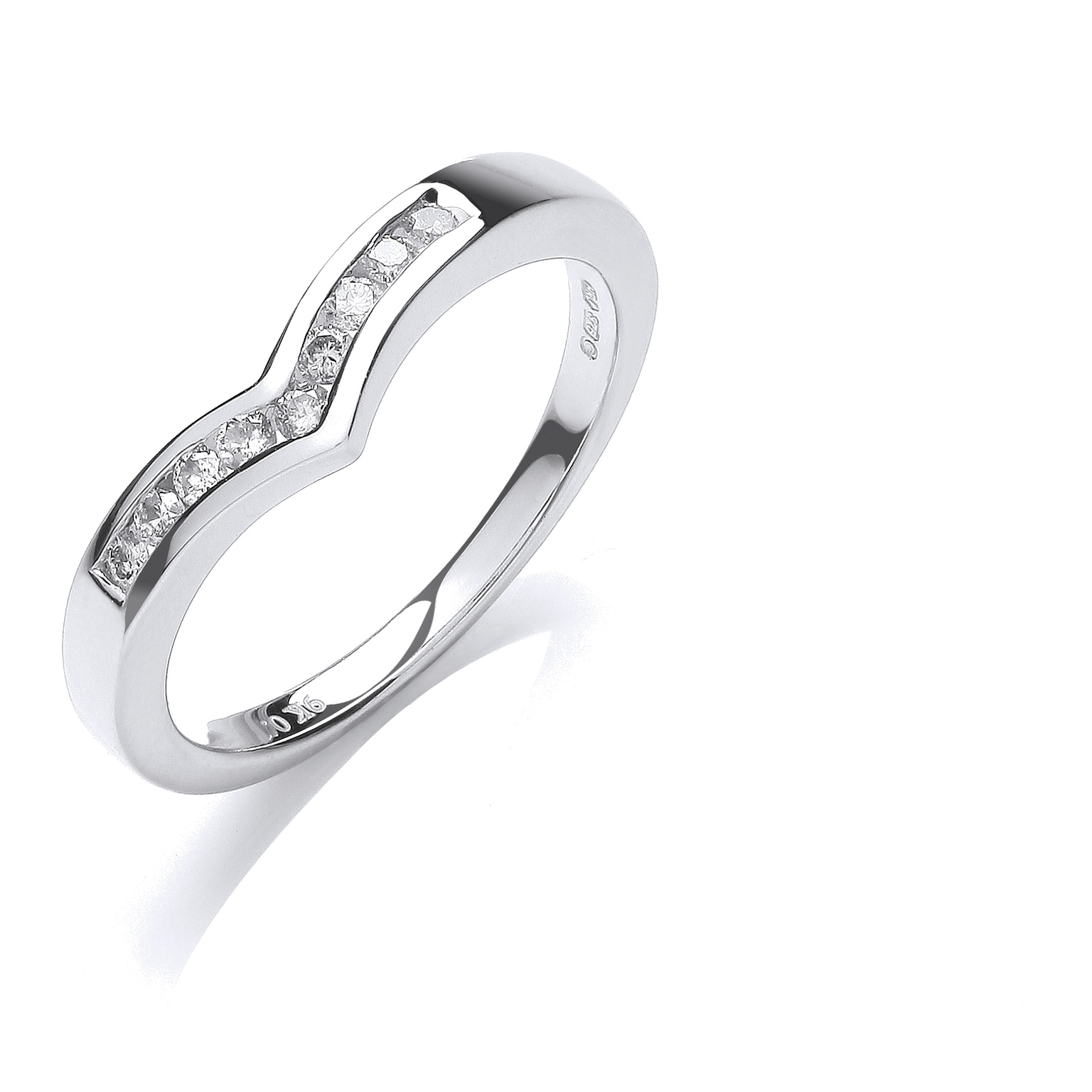 9ct dress ring with 0.15 carat natural diamond, SI/G/H